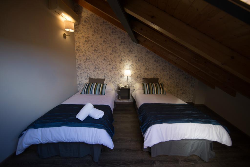 El Capricho de Valérie Hotel Molinaseca Esterno foto